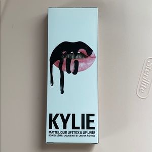 Kylie dead of knight